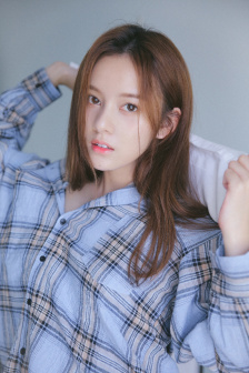 男按摩师给女性精油推背有什么好处